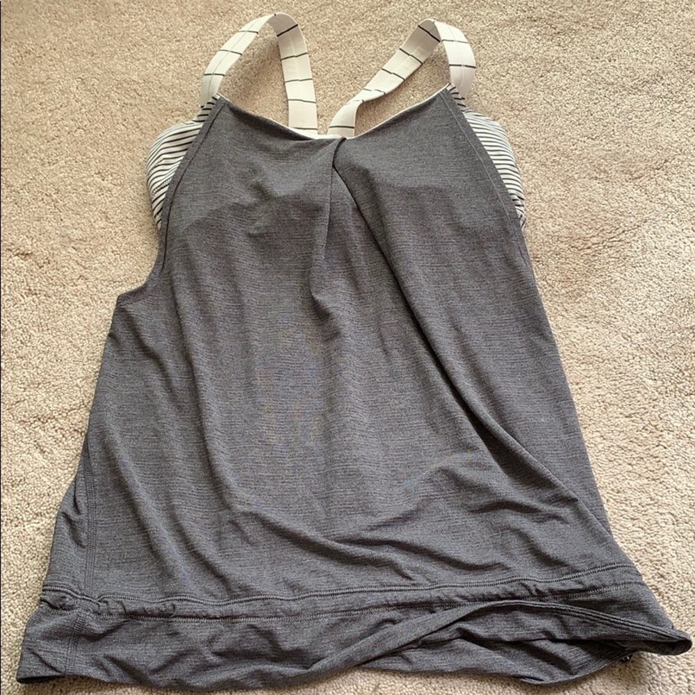 Lululemon tank
